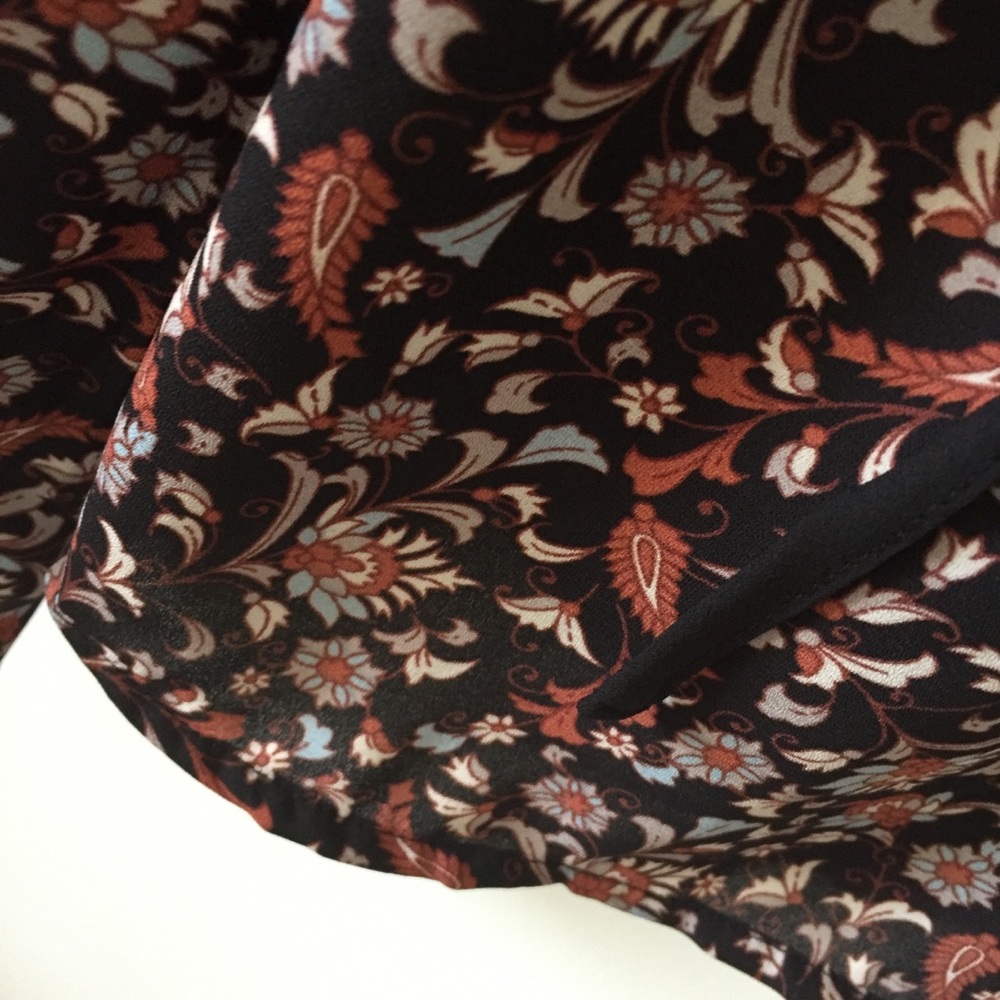 ❌SOLD❌Floral Boho Blouse - Picture 8 of 8